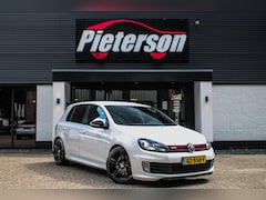 Volkswagen Golf - 2.0 GTI Edition 35 235PK NWE KETTING XENON
