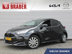 Mazda 2 Hybrid - 1.5 Select | 16" LM | Stoel- & stuurverwarming | HUD | Camera | Dodehoek sensor | Clima |