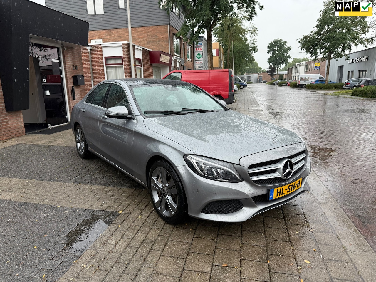 Mercedes-Benz C-klasse - 350 e Lease Edition PANO/BURM/LEDER/TREKHAAK. - AutoWereld.nl