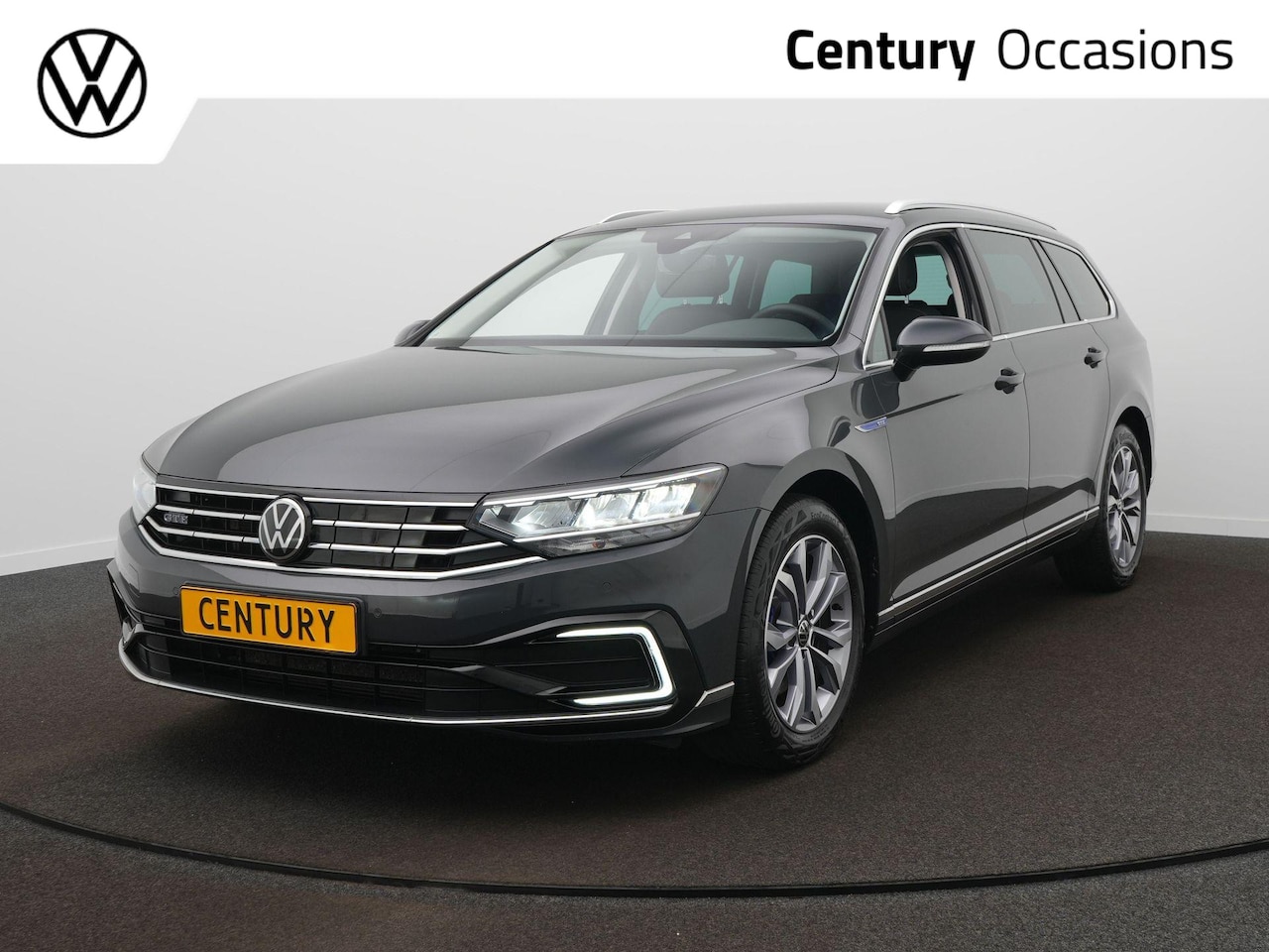 Volkswagen Passat Variant - 1.4 TSI PHEV GTE Business / Camera / Stoelverwarming V+A / Adap. cruise - AutoWereld.nl