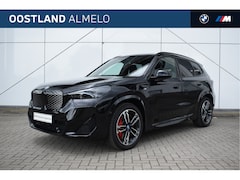 BMW iX1 - eDrive20 M Sport / Sportstoelen / Adaptieve LED / M Adaptief onderstel / Comfort Access /