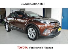 Toyota C-HR - 1.8 Dynamic | Trekhaak | Navi | Stoelverw | Dodehoek | Keyless |