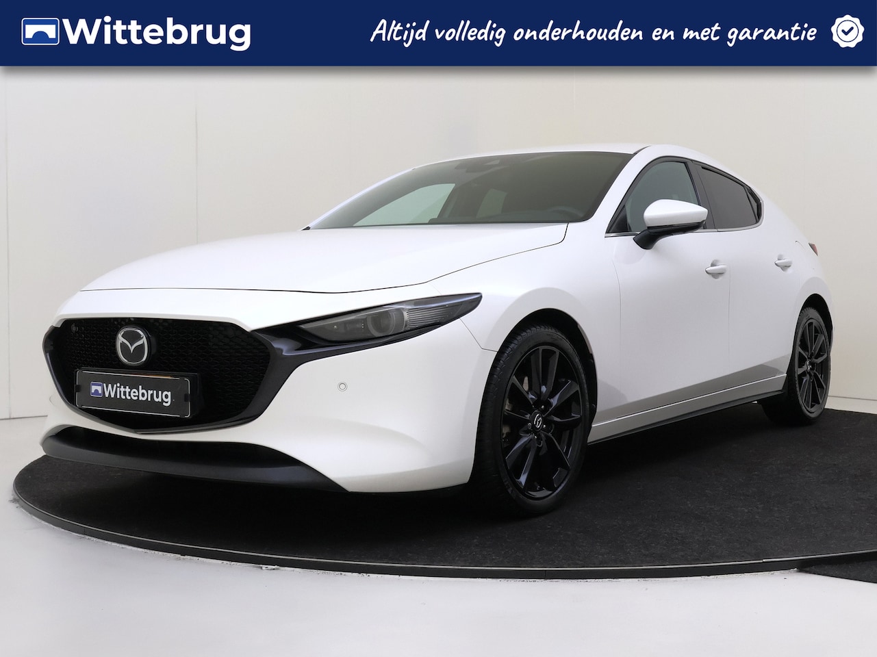 Mazda 3 - 2.0 e-SkyActiv-X M Hybrid 180 Luxury | Benzine | Handgeschakeld | Stoelverwarming | Adapti - AutoWereld.nl