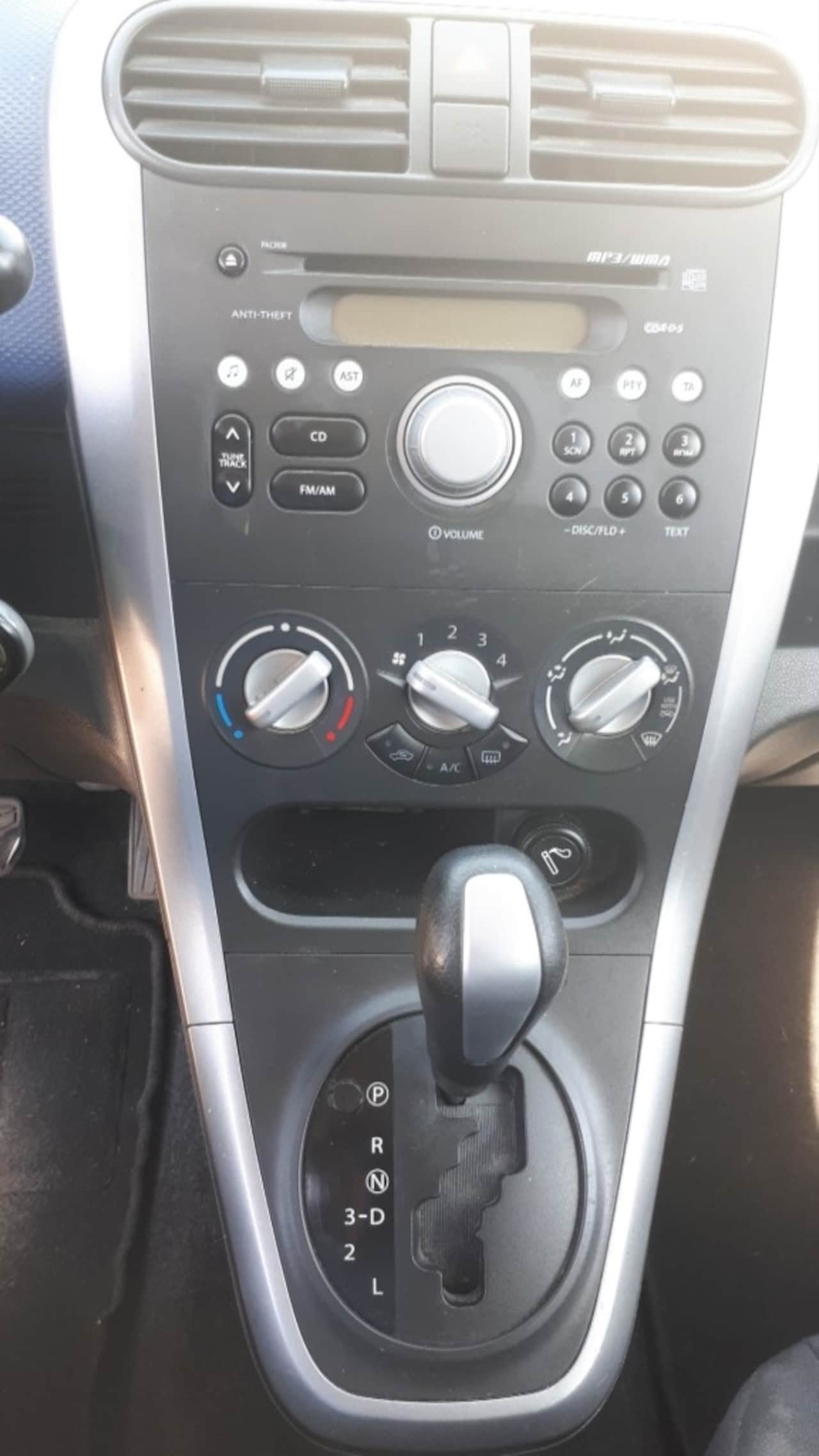Suzuki Splash - 1.2 Exclusive  AUTOMAAT/AIRCO/RADIO CD/LMV