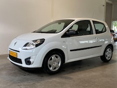Renault Twingo - 1.2 16V NL-auto nwe distributie