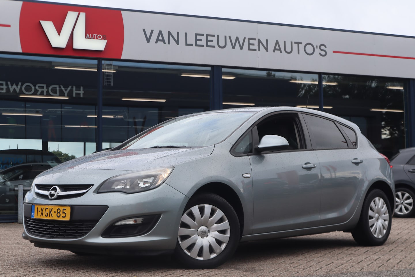 Opel Astra - 1.7 CDTi S/S Design Edition | APK 07-02-2026 | Airco | Cruise - AutoWereld.nl