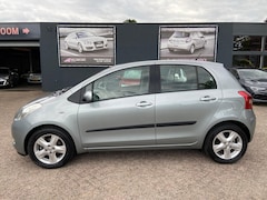 Toyota Yaris - 1.3 VVTi Sol 5 deurs Automaat - 136.827 Kilometer n.a.p - Airco - Elektrisch pakket - L.m