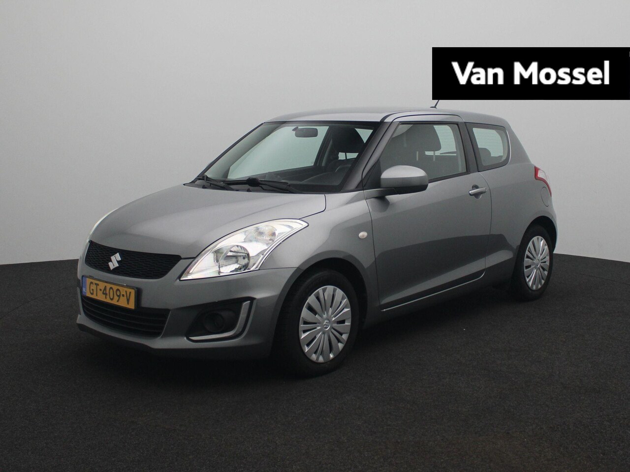 Suzuki Swift - 1.2 Comfort EASSS | Airco | Racio/CD speler | Stoelverwarming | All seasonbanden | Metalic - AutoWereld.nl