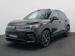 Volkswagen Tiguan - 1.5 eHybrid R-Line Edition 272PK DSG matrix led, trekhaak, panoramadak, 360gr. camera, key