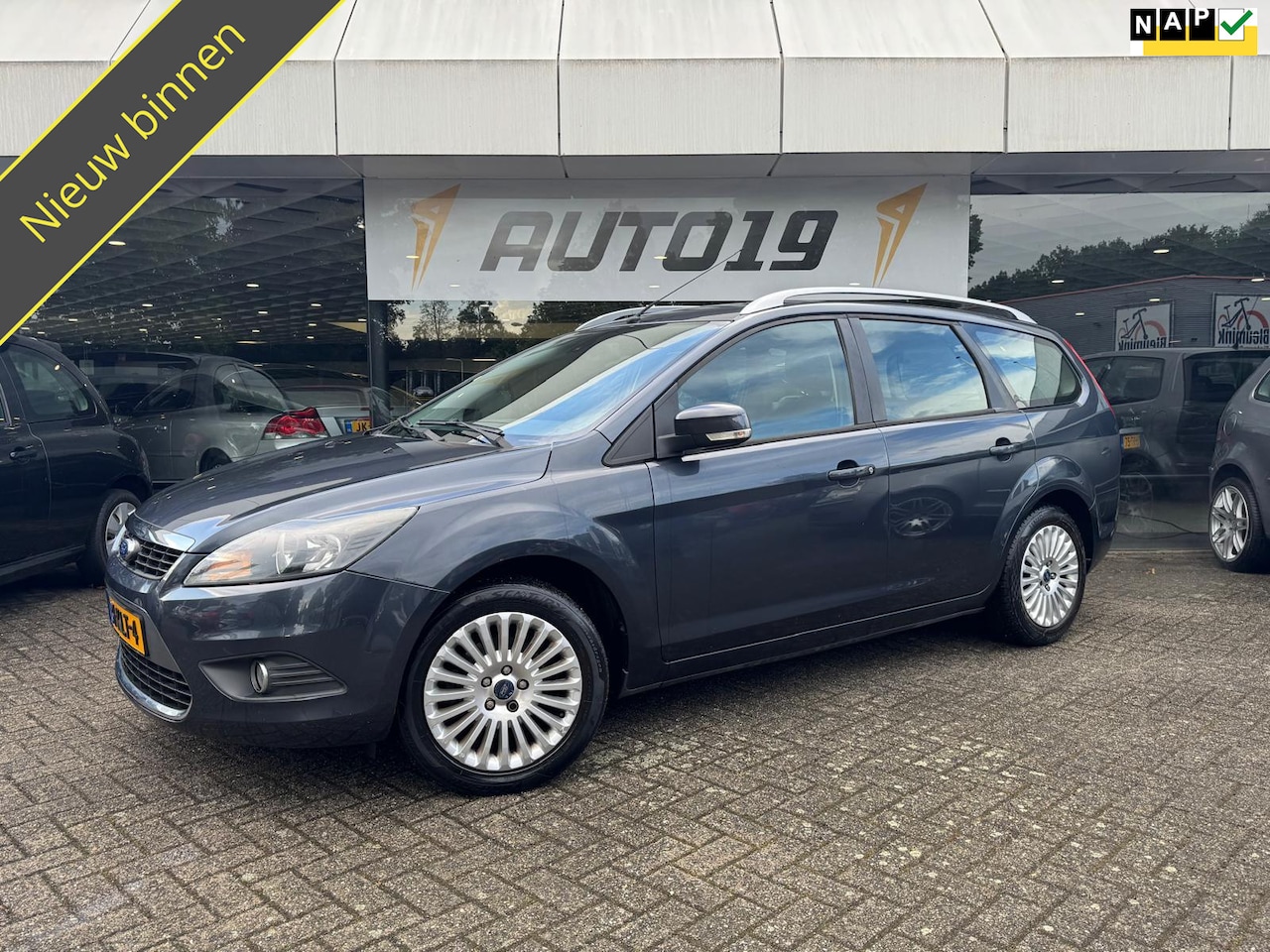 Ford Focus Wagon - 1.8 Limited 1.8 Limited - AutoWereld.nl