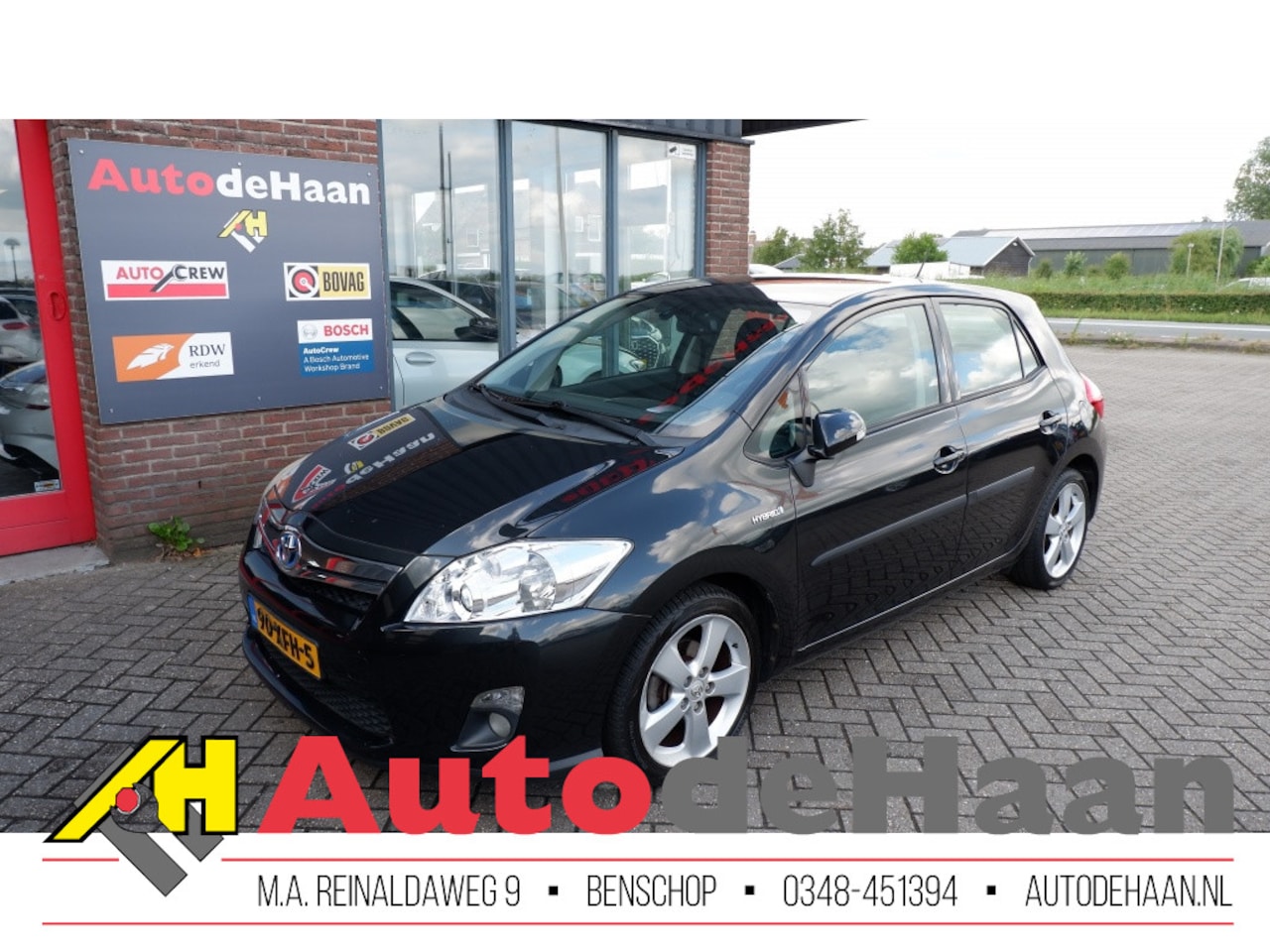 Toyota Auris - 1.8 Full Hyb.Dyn.Bns Navi/Camera/17"/All-seasonbanden - AutoWereld.nl