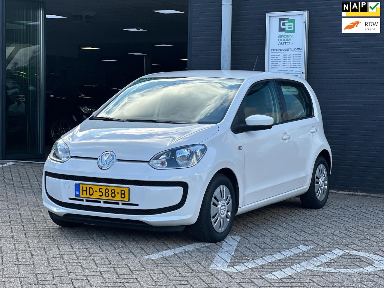 Volkswagen Up! - 1.0 move up! BlueMotion/AIRCO/NAVI/5-DRS/NL-AUTO NAP!! - AutoWereld.nl