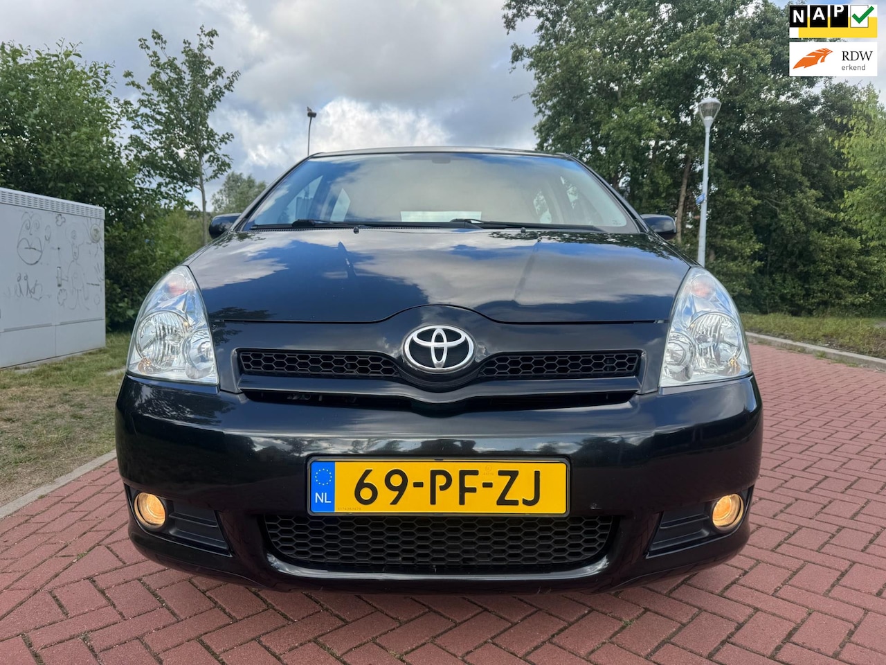Toyota Corolla Verso - 1.8 VVT-i Sol 7 PERSOONS 145.000 KM - AutoWereld.nl
