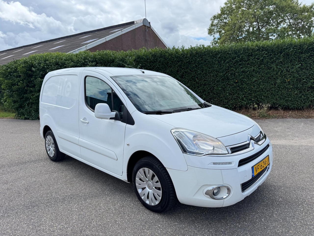 Citroën Berlingo - 1.6 HDI - AIRCO - EURO 5 - APK 4/2026 - AutoWereld.nl