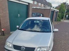 Volkswagen Polo - 1.4