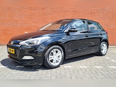 Hyundai i20 - 1.2I i-Motion Airco LM Velgen