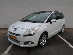 Peugeot 5008 - 1.6 THP 16V 155pk 7-PERSOONS I Panoramadak I Cruise Control I HUD I Climate Control I Trek
