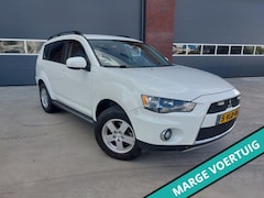 Mitsubishi Outlander - 2.2 DI-D Intense VAN 4WD Airco BTW Vrij