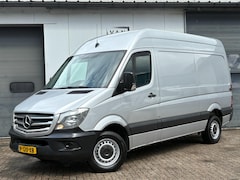 Mercedes-Benz Sprinter - 319 3.0 BlueTEC L2H2 Airco Cruise Camera 3-pers