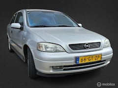Opel Astra - 1.8-16V Comfort