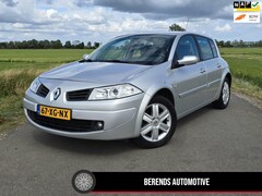 Renault Mégane - 1.6-16V Business Line