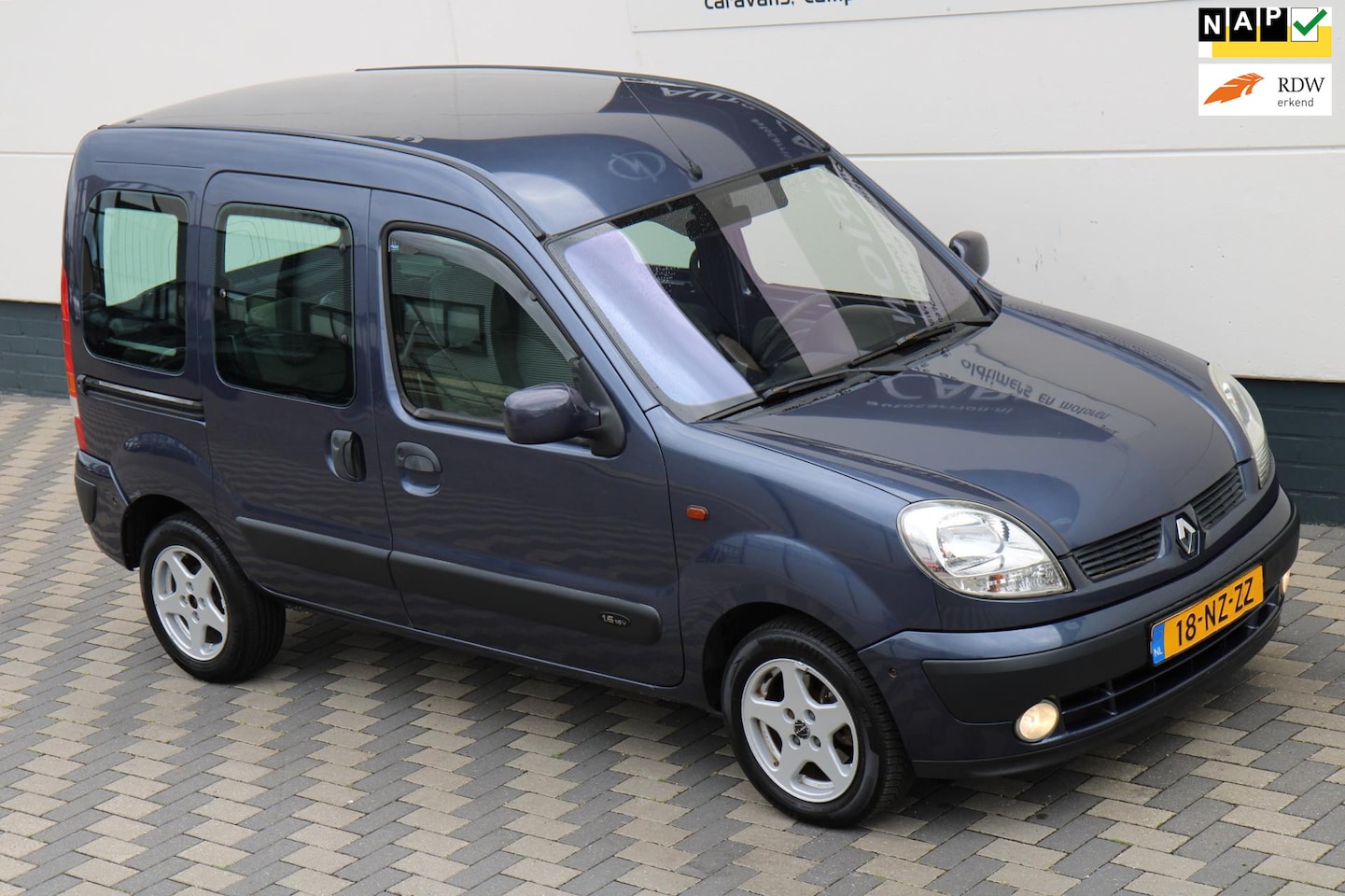 Renault Kangoo - 1.6-16V Automaat 2 schuifdeuren Airco NAP !!! - AutoWereld.nl