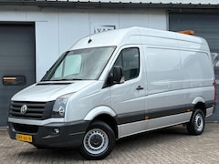 Volkswagen Crafter - 2.0TDI 136pk L2H2 3.5t Trekhaak Airco Cruise 3-pers