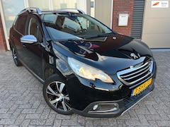 Peugeot 2008 - 1.6 VTi Féline / Pano / Leder / Navi / PDC / Cruise