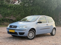 Fiat Punto - 1.4-16V Dynamic/DAKJE