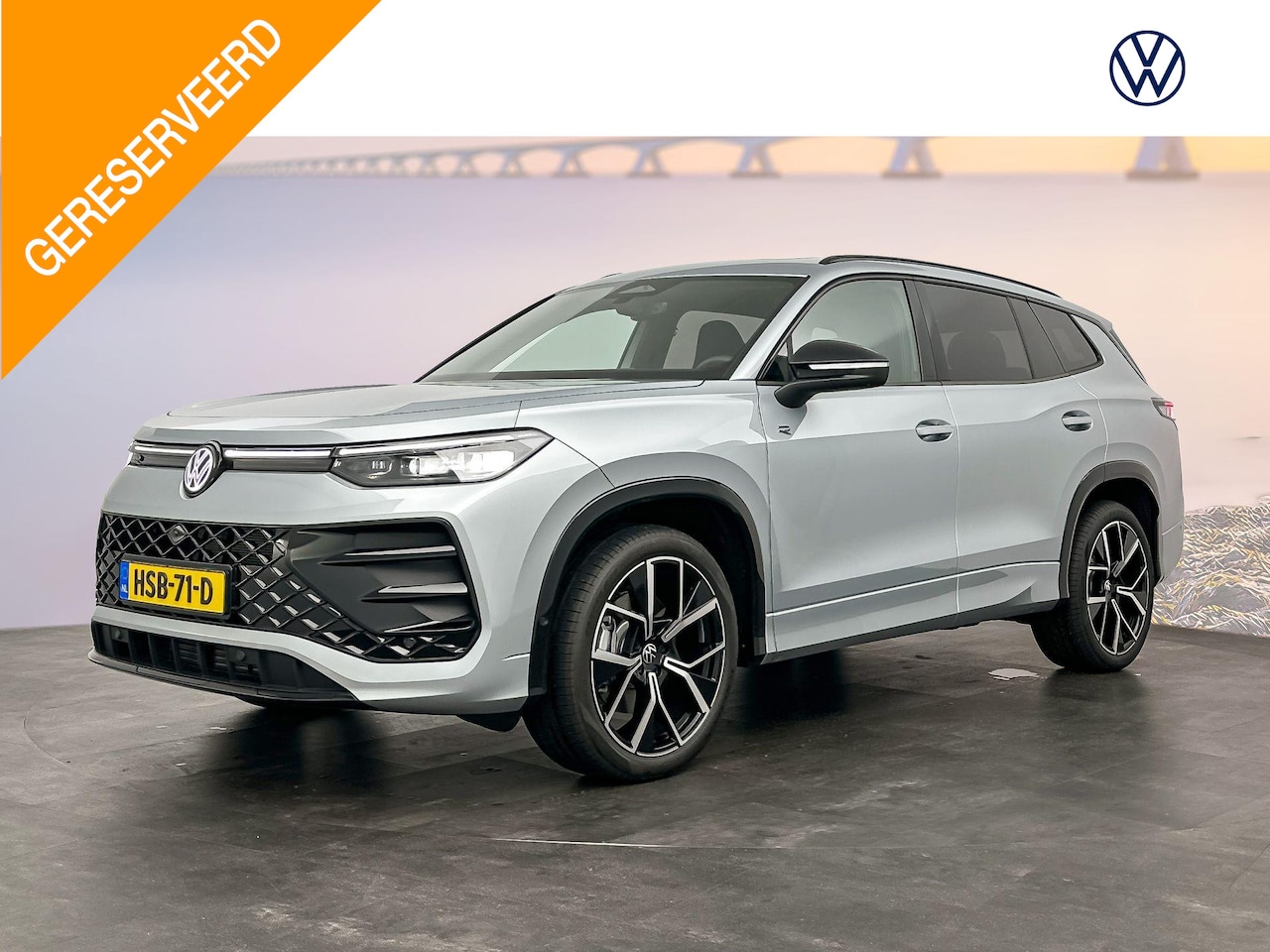 Volkswagen Tayron - 1.5 eTSI R-Line Edition 7p. 1.5 eTSI R-Line Edition 7p. - AutoWereld.nl