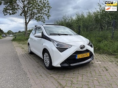 Toyota Aygo - 1.0 VVT-i x-play cabrio, Apple Carplay, Camera, Bluetooth, Navigatie, 1e eig en Dealer ond