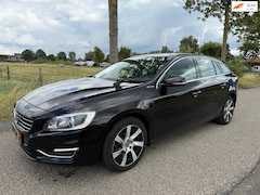 Volvo V60 - 2.4 D6 AWD Plug-In Hybrid Summum