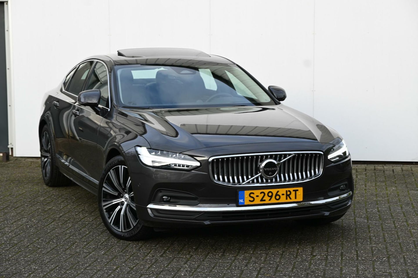 Volvo S90 - B5 Ultimate Brigh | Luchtvering | 360° | Headup - AutoWereld.nl