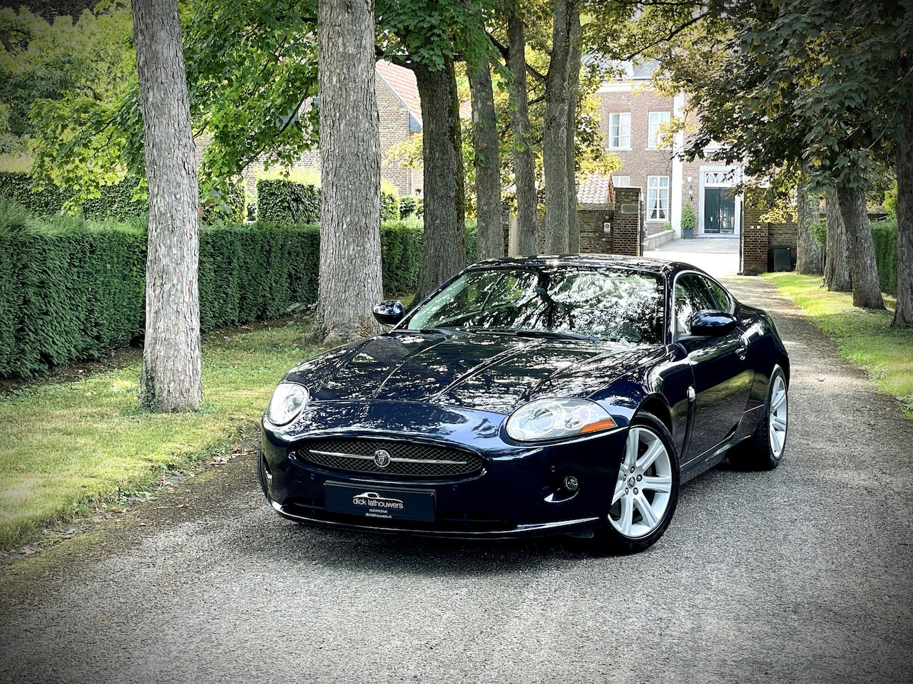Jaguar XK - 4.2 V8 Coupé / YOUNGTIMER / FULLE SERVICE FILE / XK SPECIALIST - AutoWereld.nl