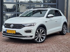Volkswagen T-Roc - 2.0 TSI 190PK 4Motion Sport | R-line | Pano | Navi | App-connect | Trekhaak | Stoelverwarm
