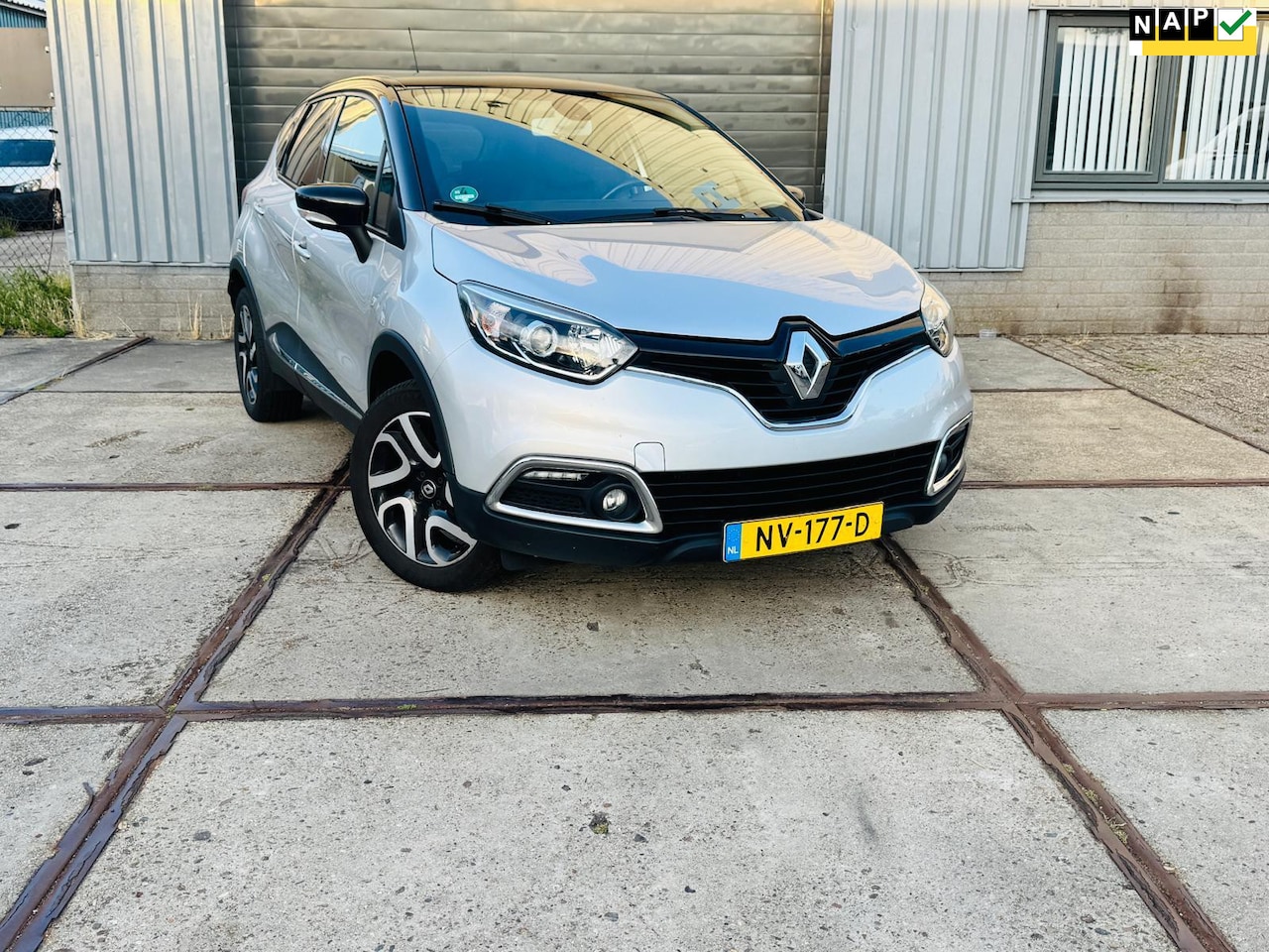 Renault Captur - 1.2 TCe Dynamique Automaat+keyless+Camera+Airc0 - AutoWereld.nl
