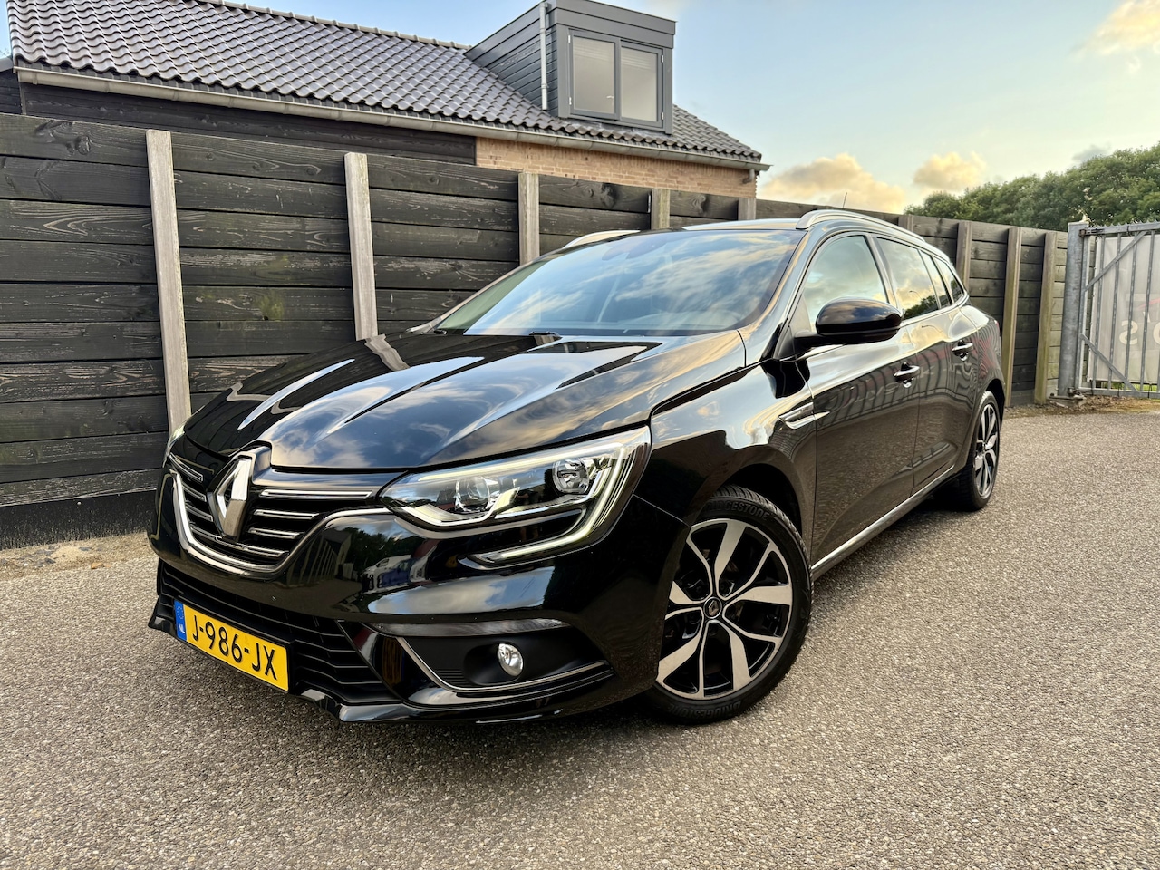 Renault Mégane Estate - 1.3 TCe Bose 1.3 TCe Bose - AutoWereld.nl