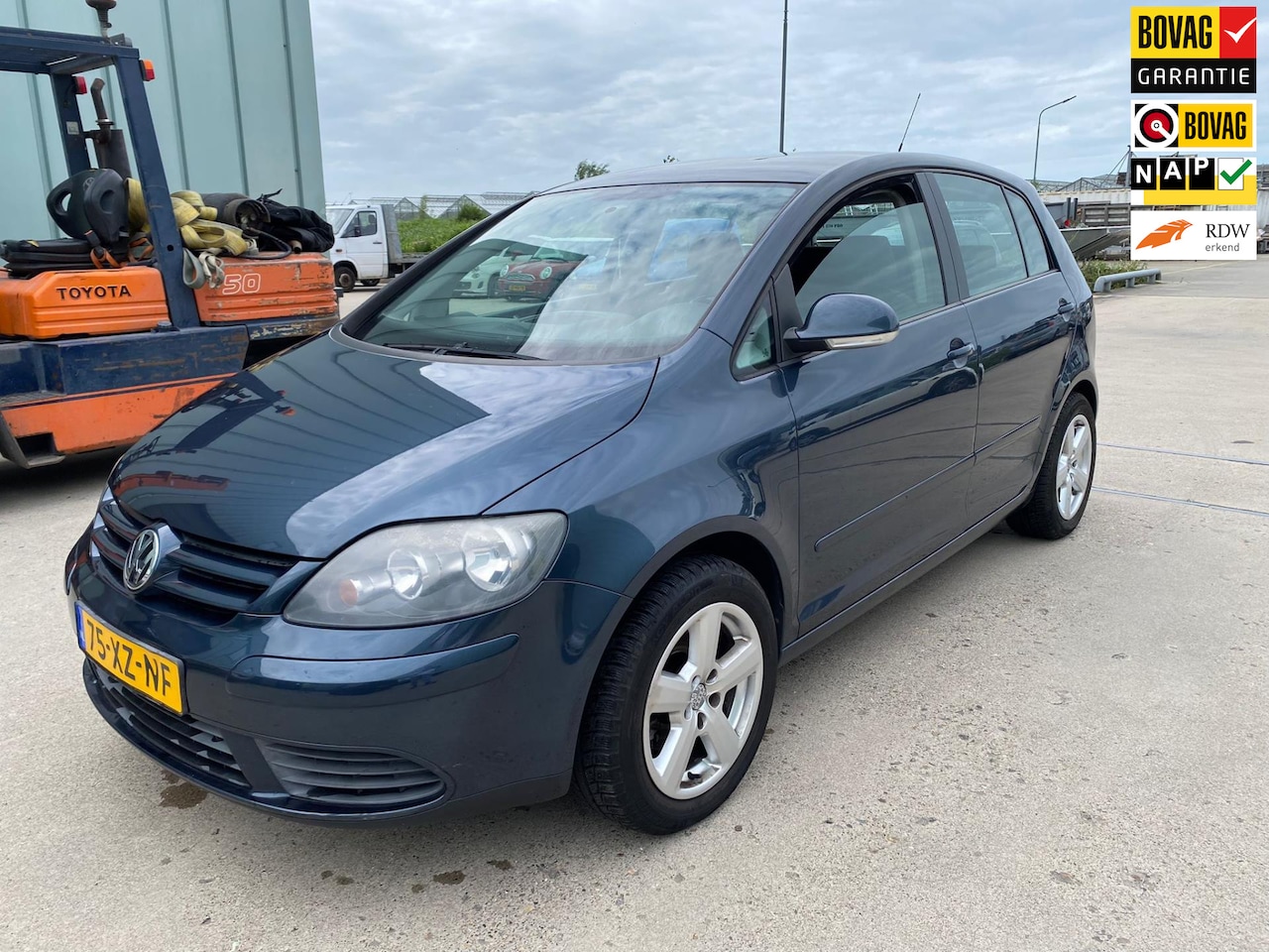 Volkswagen Golf Plus - 1.4 TSI Optive 3 airco leuke auto - AutoWereld.nl