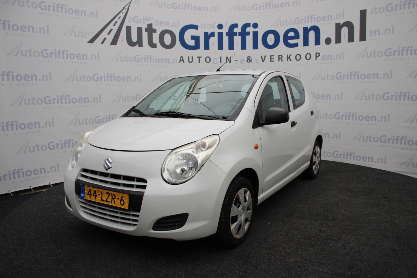 Suzuki Alto - 1.0 Comfort Plus nette 5-deurs met airco - AutoWereld.nl