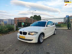 BMW 1-serie - 118i Sport CarPlay Apk Nap