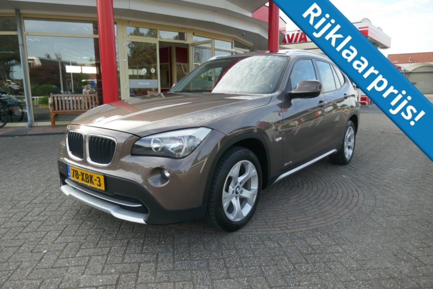 BMW X1 - SDRIVE18I EXECUTIEVE   PANO/KANTELSCHUIFDAK  /  TREKHAAK - AutoWereld.nl