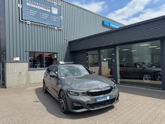 BMW 3-serie Touring - 330e High Executive M-Sport Panoramadak Adapt BTWLED