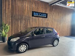 Toyota Yaris - 1.0 VVT-i Comfort Airco, Trekhaak, Nieuwe APK