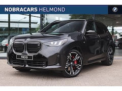 BMW X3 - M50 Automaat / Panoramadak / Trekhaak / Sportstoelen / Stoelventilatie / M Adaptief onders