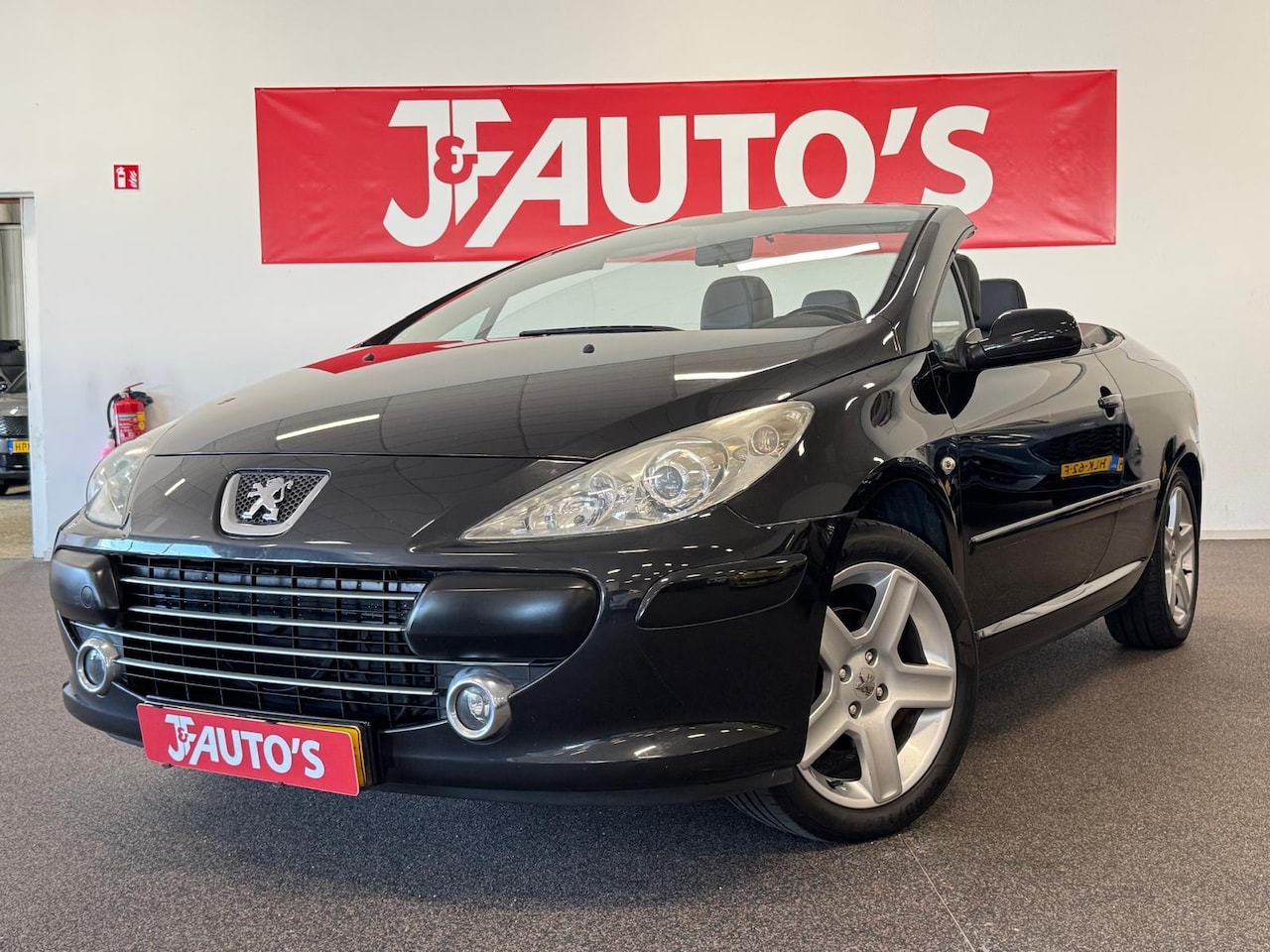 Peugeot 307 CC - 2.0-16V ECC AIRCO, CRUISE, LEER, - AutoWereld.nl