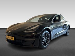 Tesla Model 3 - Long-Range RWD