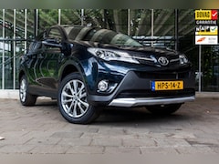 Toyota RAV4 - 2.0 Style 4WD Automaat / Climate / Leder / Trekhaak / Rijklaarprijs / 12mnd Bovag garantie