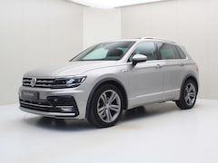Volkswagen Tiguan - 1.5 TSI ACT 150pk DSG Highline Business R [ VIRTUAL+CAMERA+PANODAK+ACC+CLIMAAT+PDC+LED ]