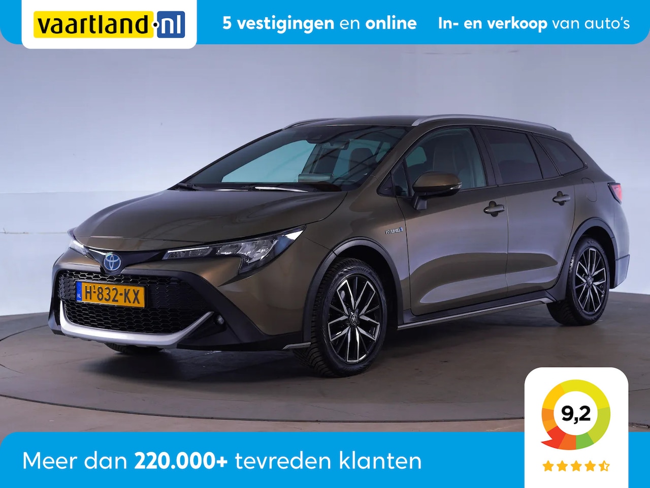 Toyota Corolla Touring Sports - 2.0 Hybrid 184pk Trek [ Navi Camera Stoelverwarming Clima ] - AutoWereld.nl