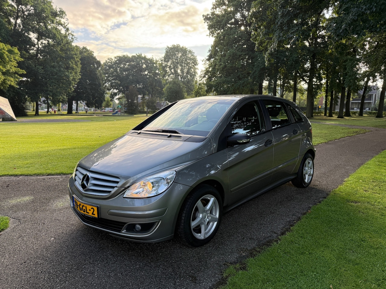Mercedes-Benz B-klasse - 180 CDI Dealer onderhouden NAP - AutoWereld.nl